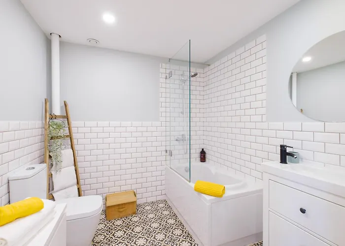 Semesterbostad Tiles House